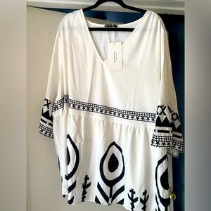 BLOOMCHIC Blouse Size 26 NWT